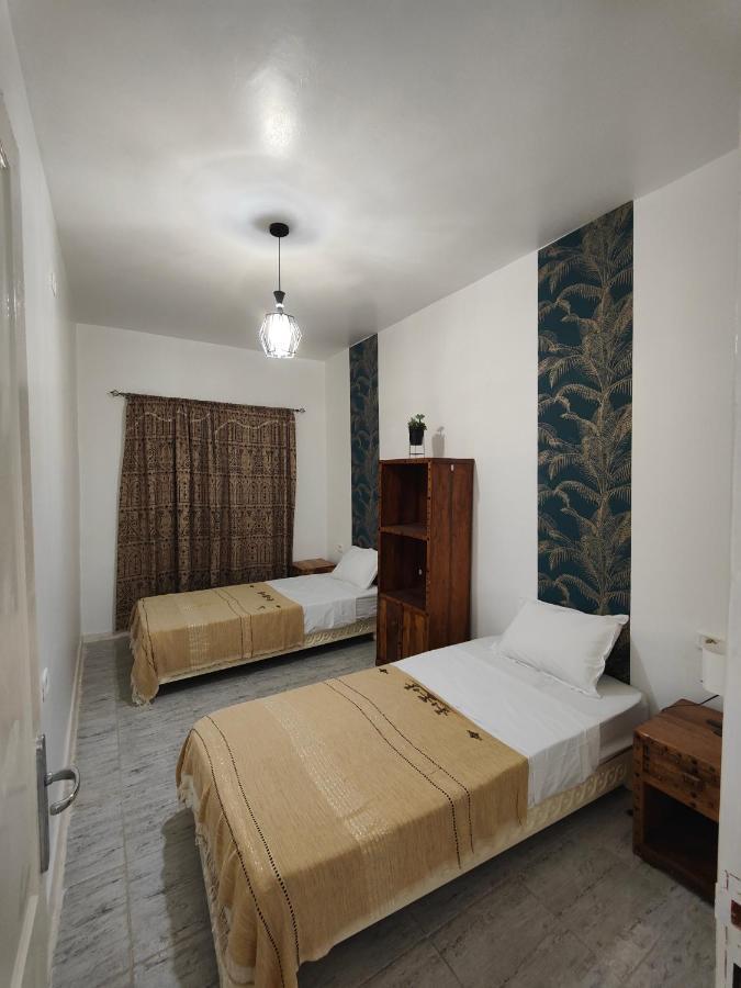 Dar Barka Hotel Kebili Bagian luar foto